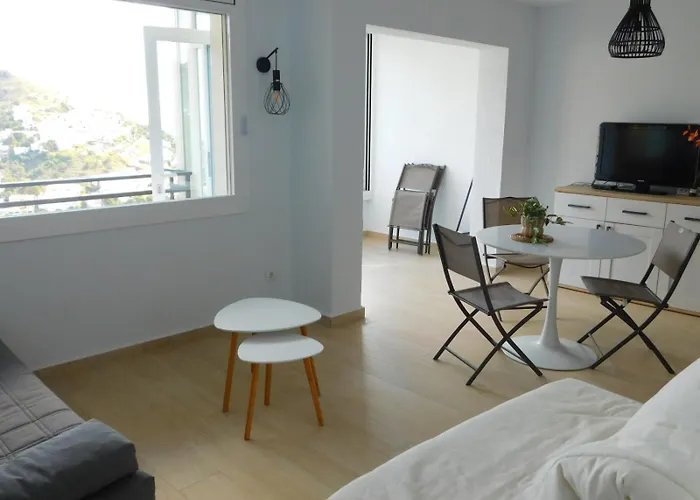 Gmid Immo A-239 Andreu Ferrer Apartman *